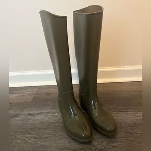 Sam Edelman rubber  boots olive green with gold accents